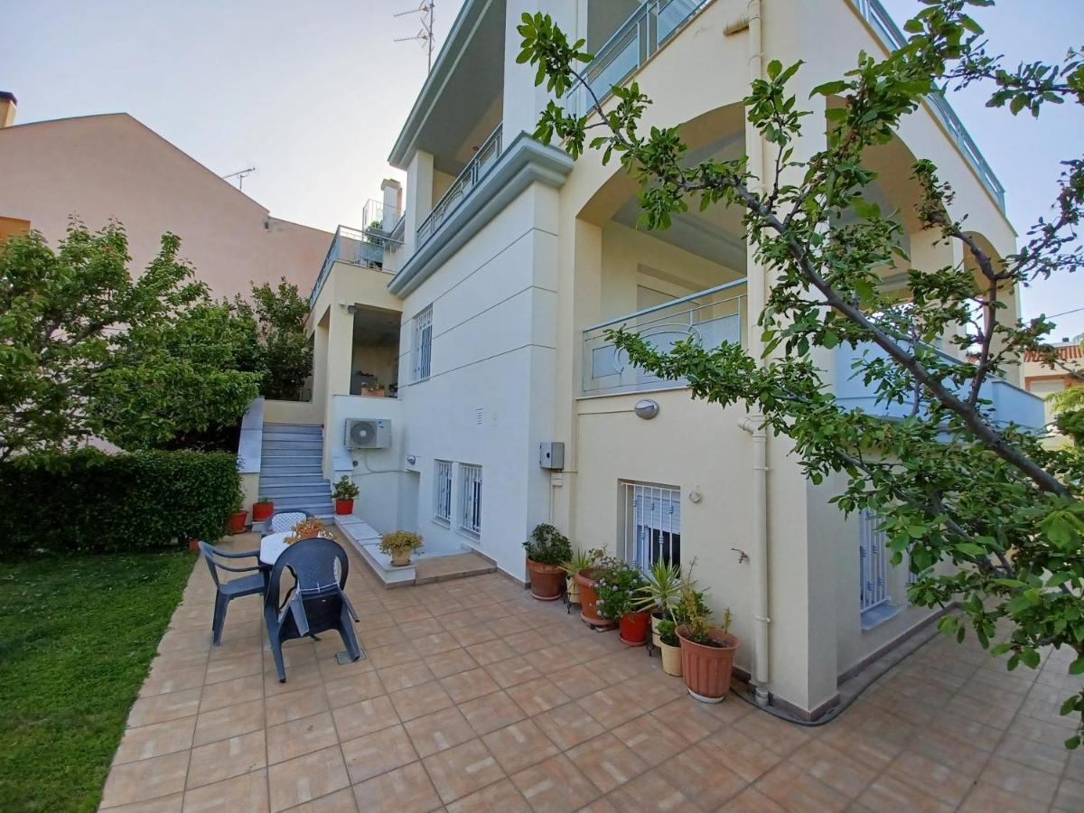 Dora'S Home With Garden Volos Buitenkant foto
