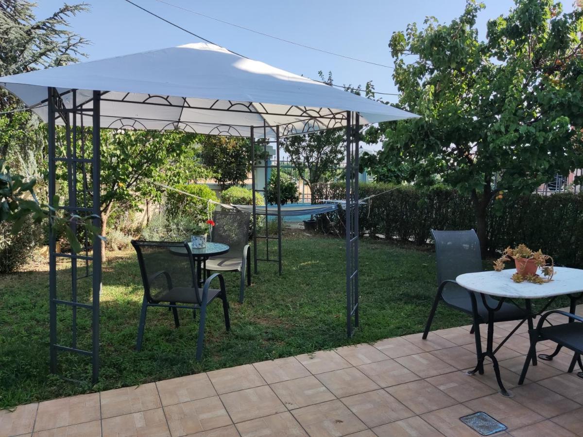 Dora'S Home With Garden Volos Buitenkant foto